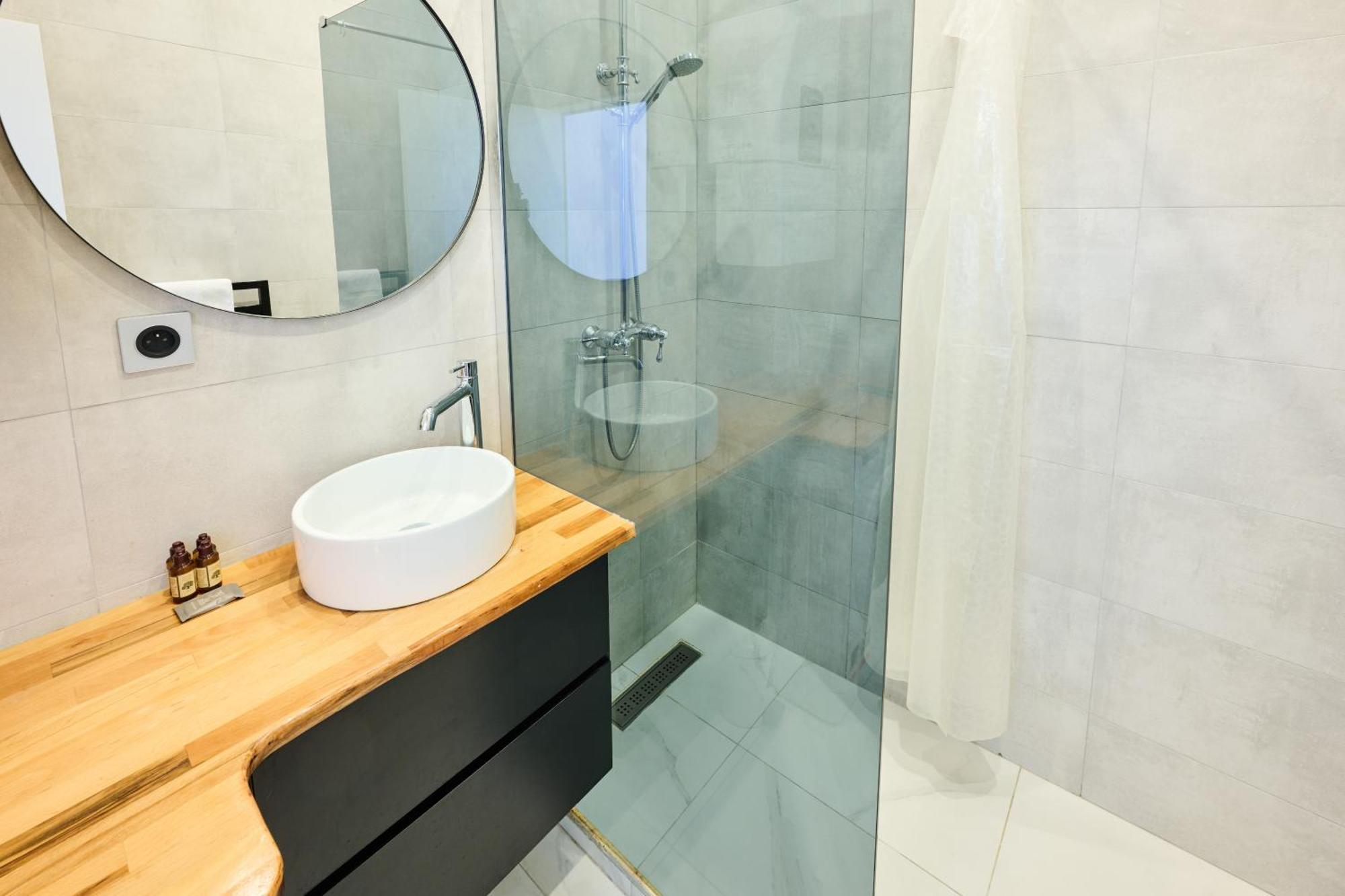 Champs Elysees!Montaigne, New Luxurious 6Pers Flat Paris Bagian luar foto